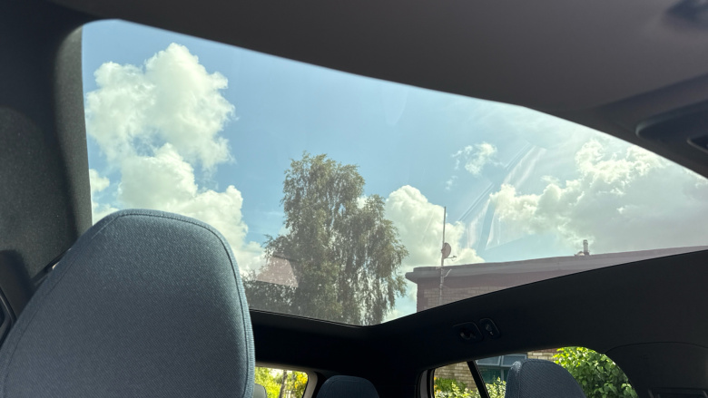 Volvo EX30 200kW SM Extended Range Ultra 69kWh 5dr Auto Electric Estate